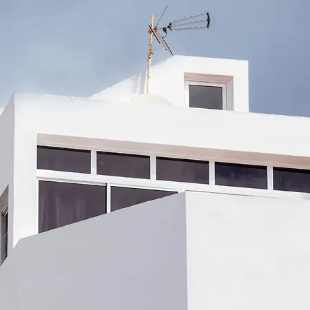 Junto El Mar, Internet De Un Ig Apartman *